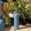 Quokka Solid - Butelka termiczna ze stali nierdzewnej 630 ml (Stone Blue)
