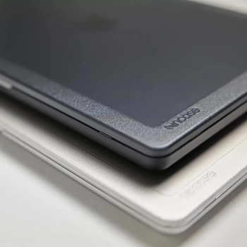 Incase Edge Hardshell Case - Etui MacBook Air 15