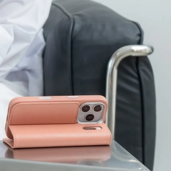 Moshi Overture MagSafe - Skórzane etui 3w1 z klapką iPhone 17 Pro (Misty Coral)