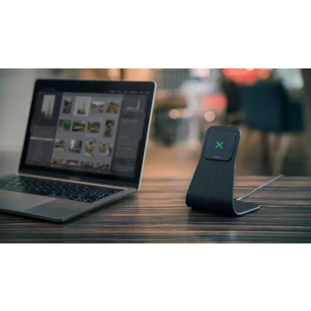 XVIDA Fast Charging Desk Stand - Ładowarka bezprzewodowa z uchwytem magnetycznym, aluminium (QC 2.0)