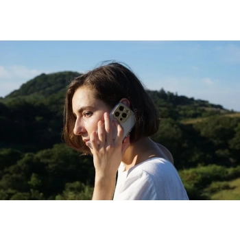 Moshi iGlaze MagSafe - Etui iPhone 14 Plus (Luna Silver)