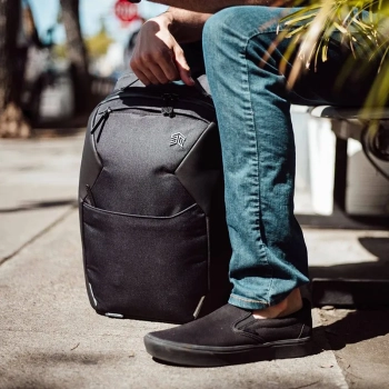 STM Myth Backpack 18L - Plecak MacBook Pro 15