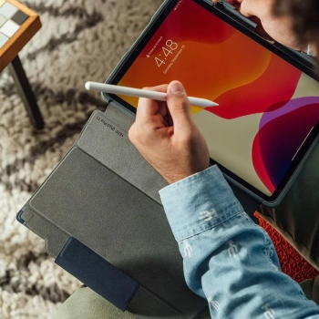 STM Dux Plus - Etui pancerne iPad 11