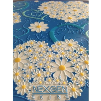 Nexgen Skins - Zestaw skórek na obudowę z efektem 3D iPad 2/3/4 (Hearts and Daisies 3D)